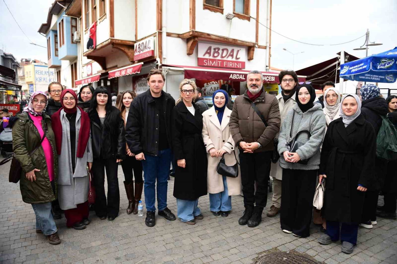 OSMANGAZİ BELEDİYESİ, FARKLI ŞEHİRLERDEN BURSA’YA GELEN ÖĞRENCİLER İÇİN HAYATA GEÇİRDİĞİ...