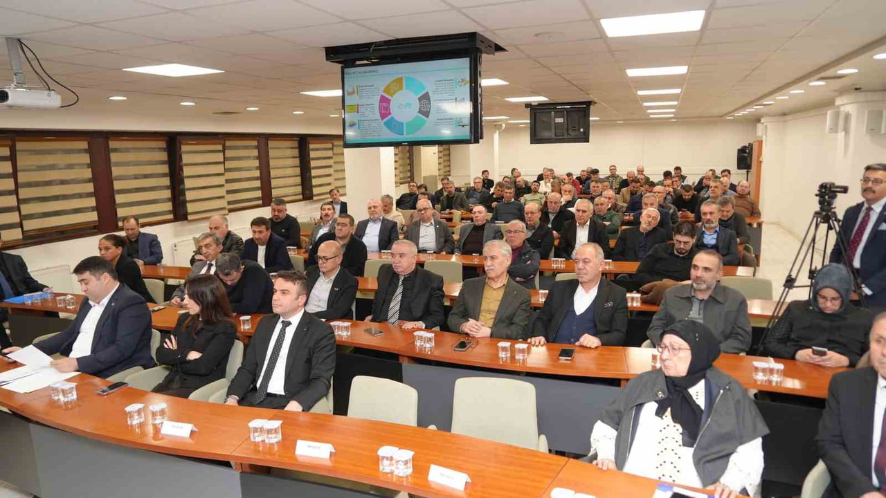 TOPLANTIYA KATILANLAR